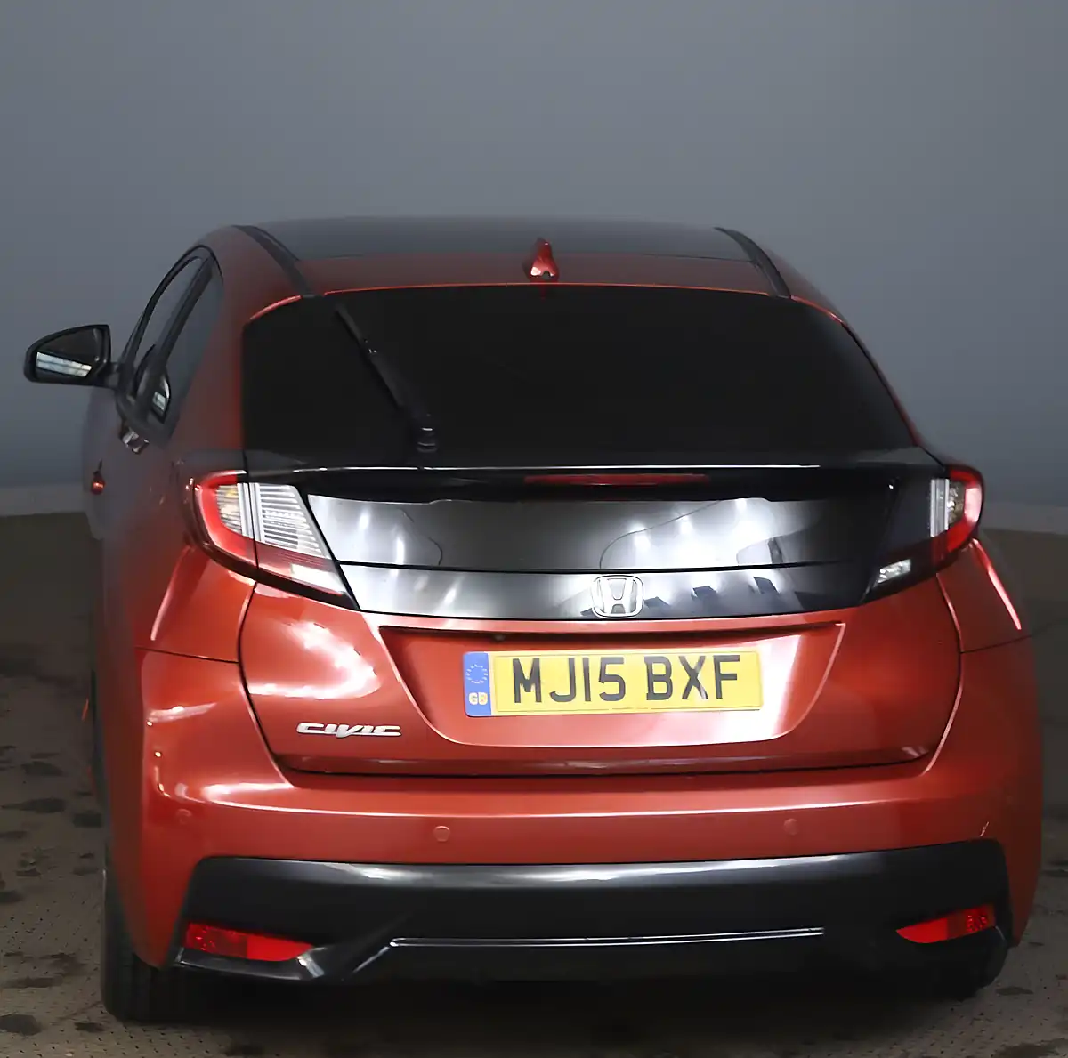 Used 2015 Honda Civic Sr Red - Interior and Exterior details 5