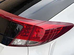 Used 2015 Honda Civic Sr White - Interior and Exterior details 11