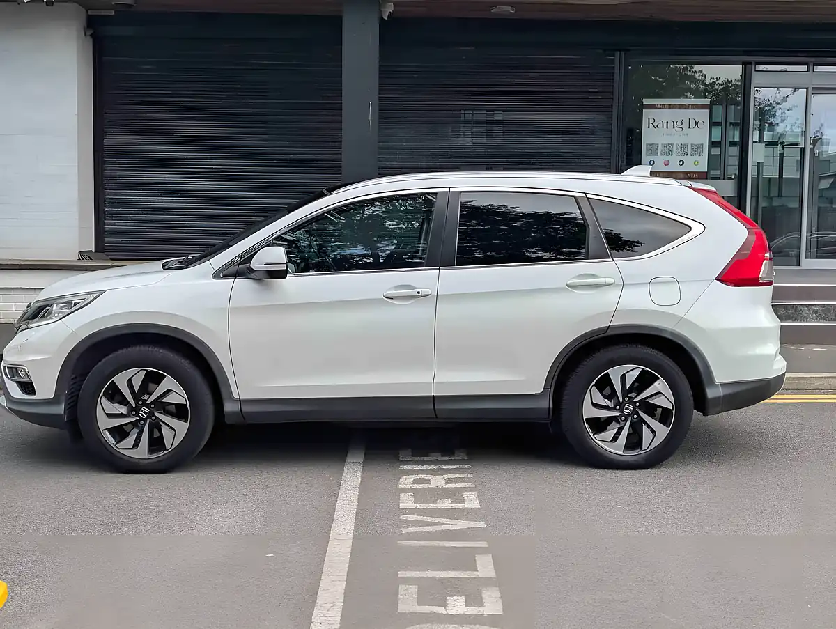 Used 2015 Honda Cr-V Ex - Interior and Exterior details 4