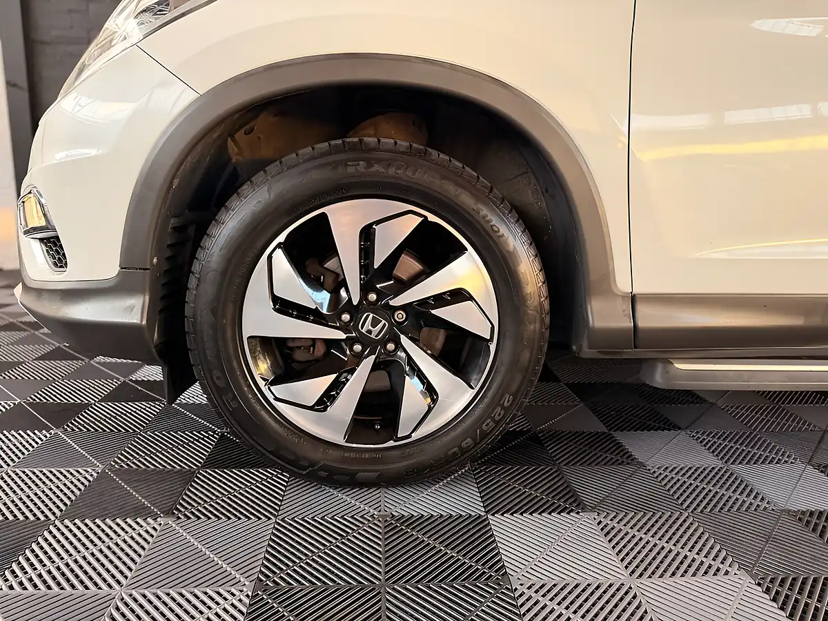Used 2015 Honda Cr-V Ex Pearl White - Interior and Exterior details 3