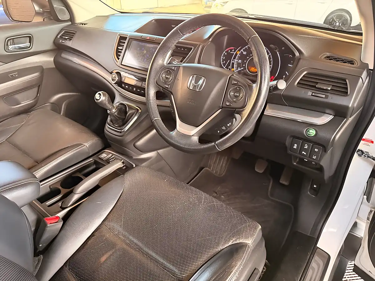 Used 2015 Honda Cr-V Ex Pearl White - Interior and Exterior details 5