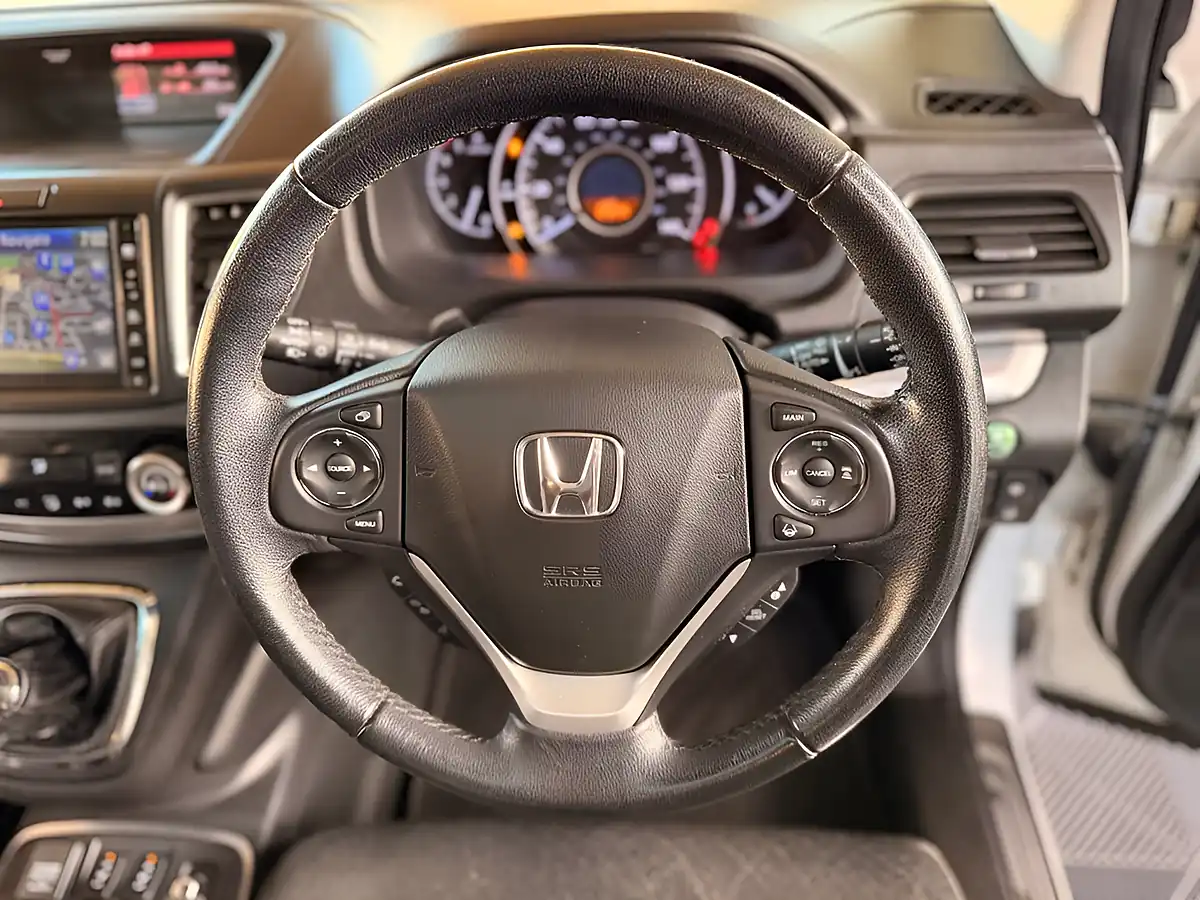 Used 2015 Honda Cr-V Ex Pearl White - Interior and Exterior details 6