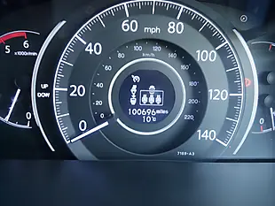Used 2015 Honda Cr-V Se Alabaster Silver - Interior and Exterior details 13