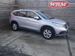 Used 2015 Honda Cr-V Se Alabaster Silver - Interior and Exterior details 2
