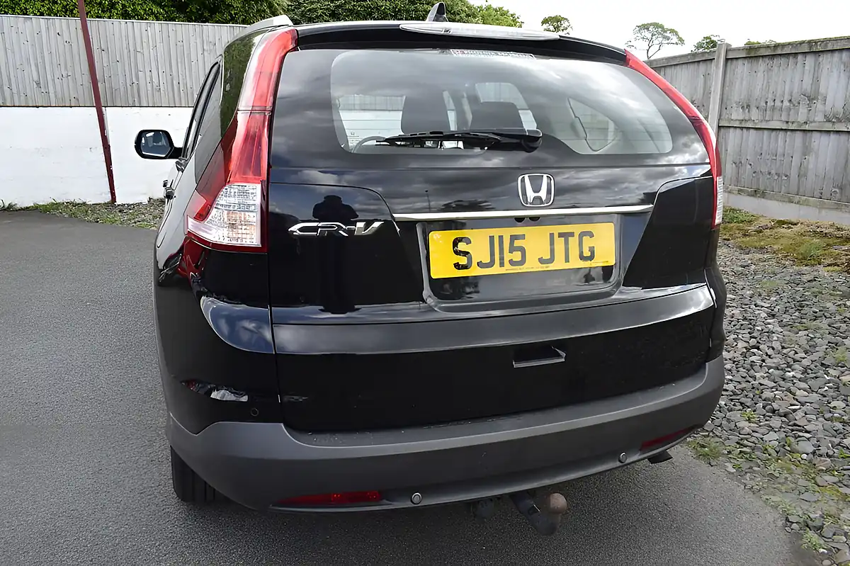 Used 2015 Honda Cr-V Se Crystal Black - Interior and Exterior details 19