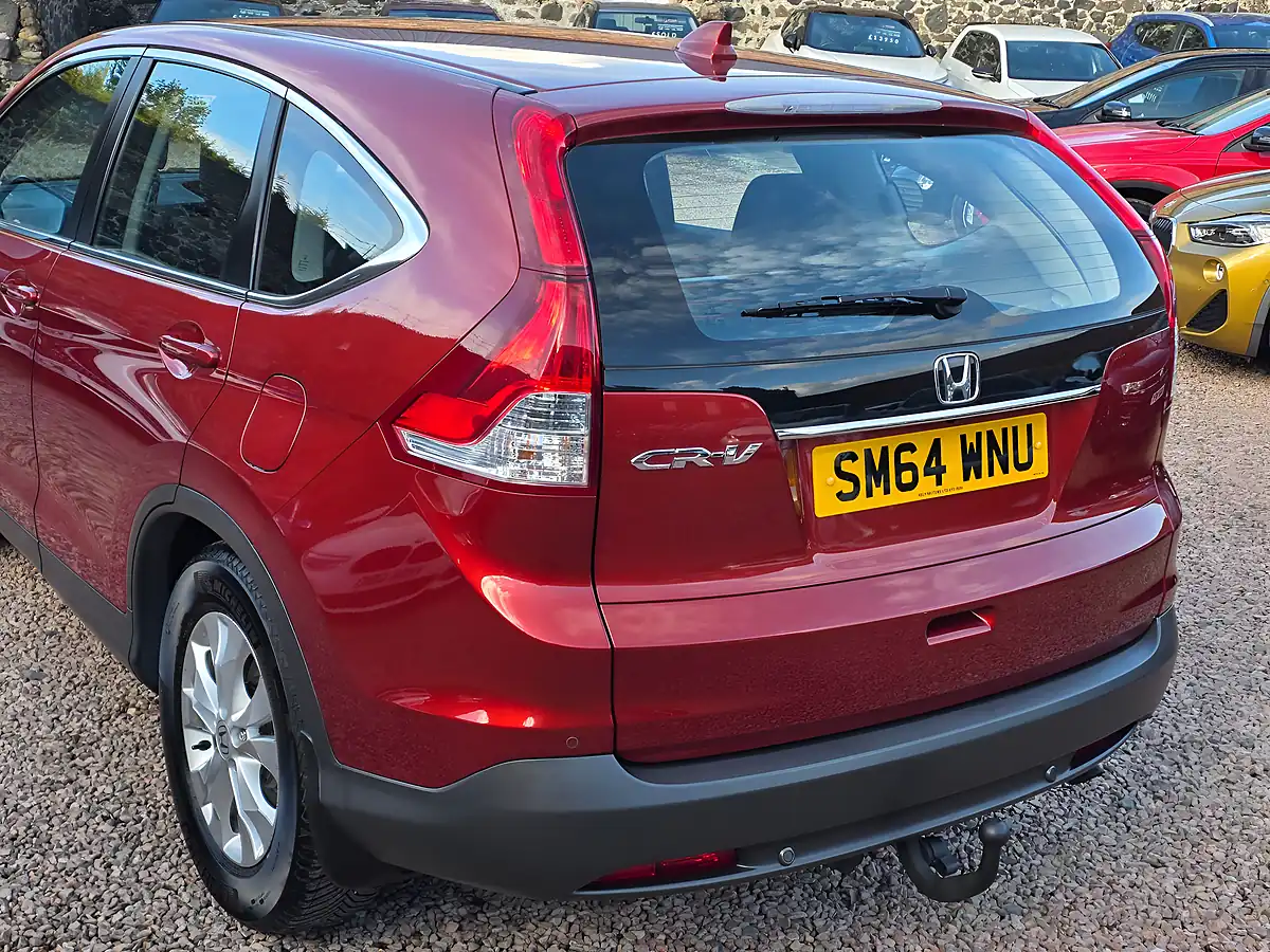 Used 2015 Honda Cr-V Se Passion Red Pearl - Interior and Exterior details 17