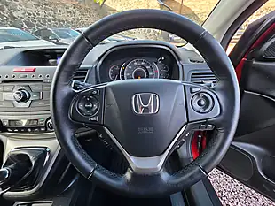 Used 2015 Honda Cr-V Se Passion Red Pearl - Interior and Exterior details 9