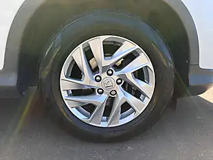 Used 2015 Honda Cr-V Se White - Interior and Exterior details 8