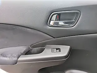 Used 2015 Honda Cr-V Se White - Interior and Exterior details 16