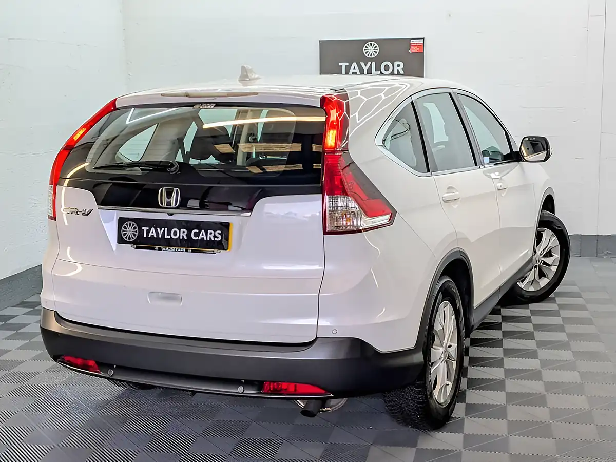 Used 2015 Honda Cr-V Se White - Interior and Exterior details 5