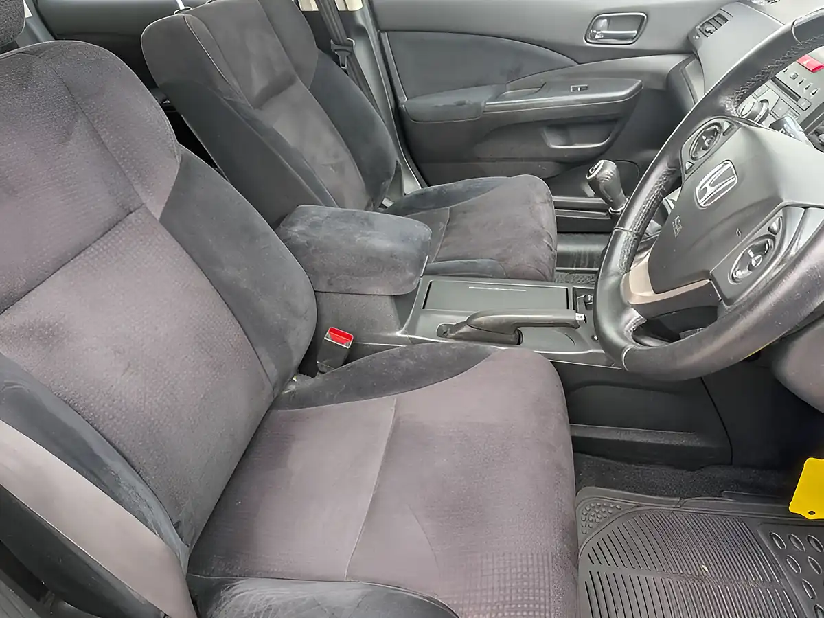 Used 2015 Honda Cr-V Se White - Interior and Exterior details 8