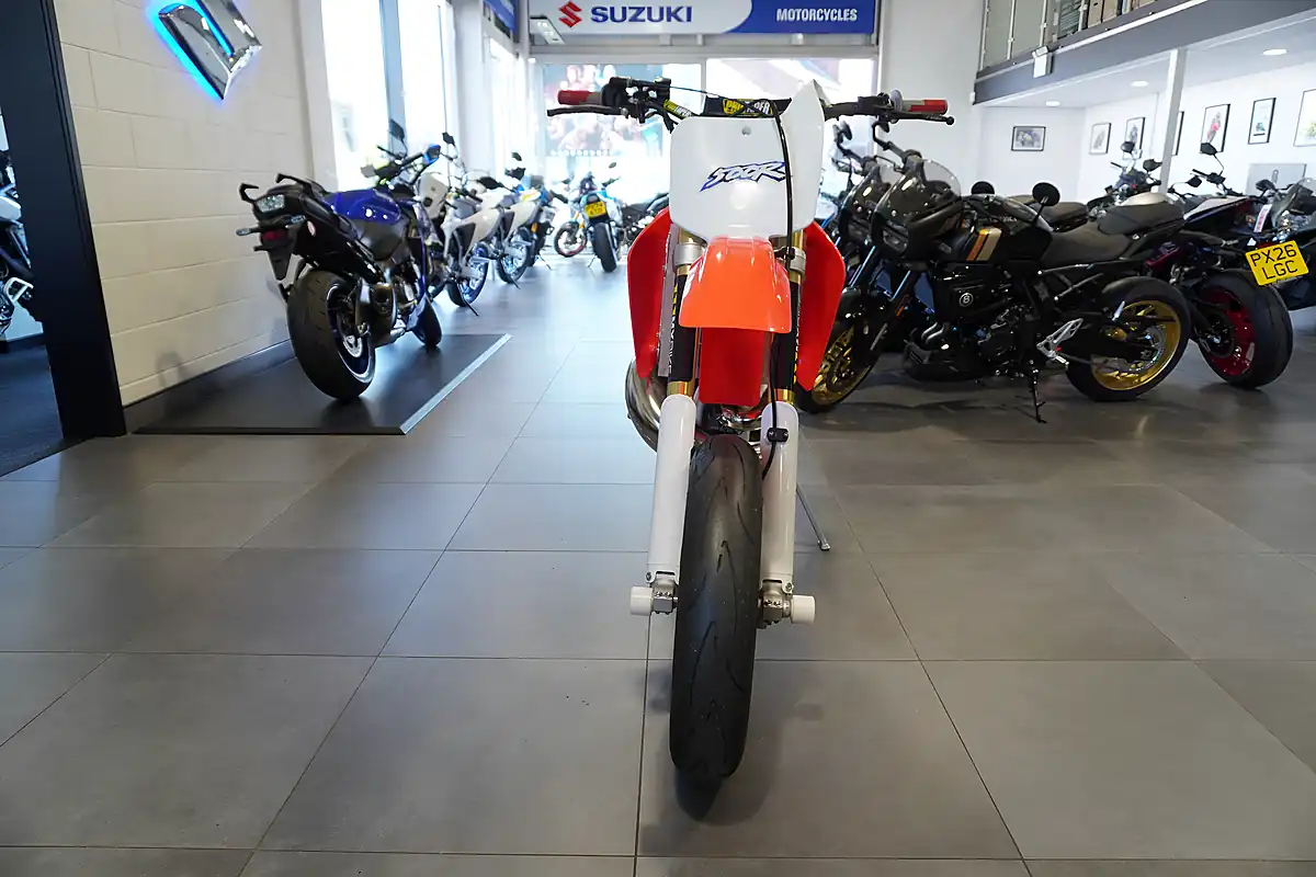 Used 2015 Honda CR500R Red - Interior and Exterior details 3