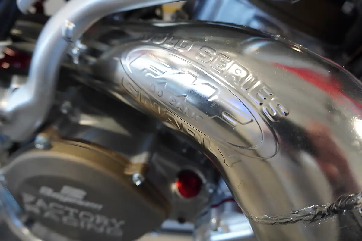 Used 2015 Honda CR500R Red - Interior and Exterior details 9