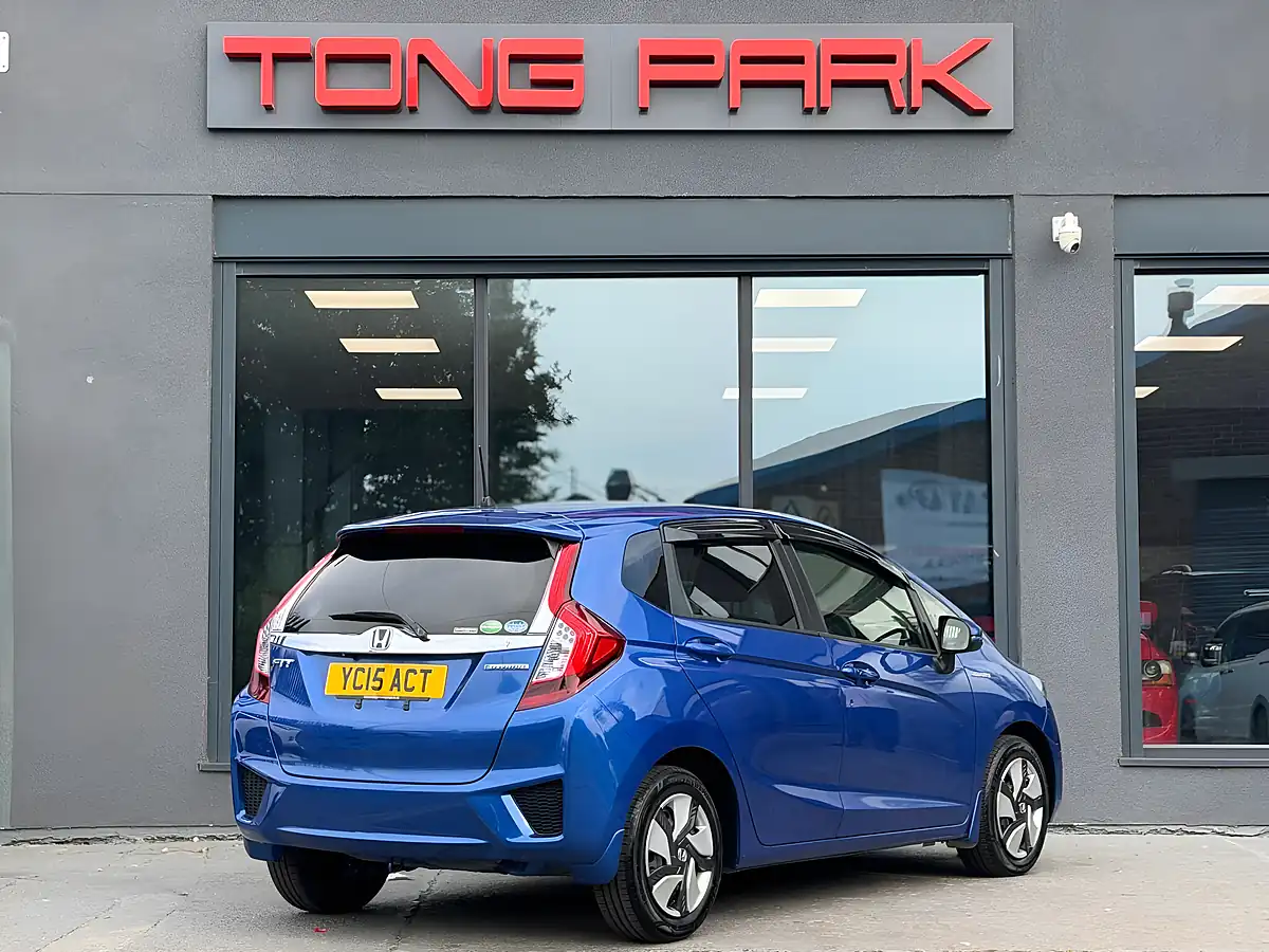 Used 2015 Honda Fit 5dr Auto Blue - Interior and Exterior details 10