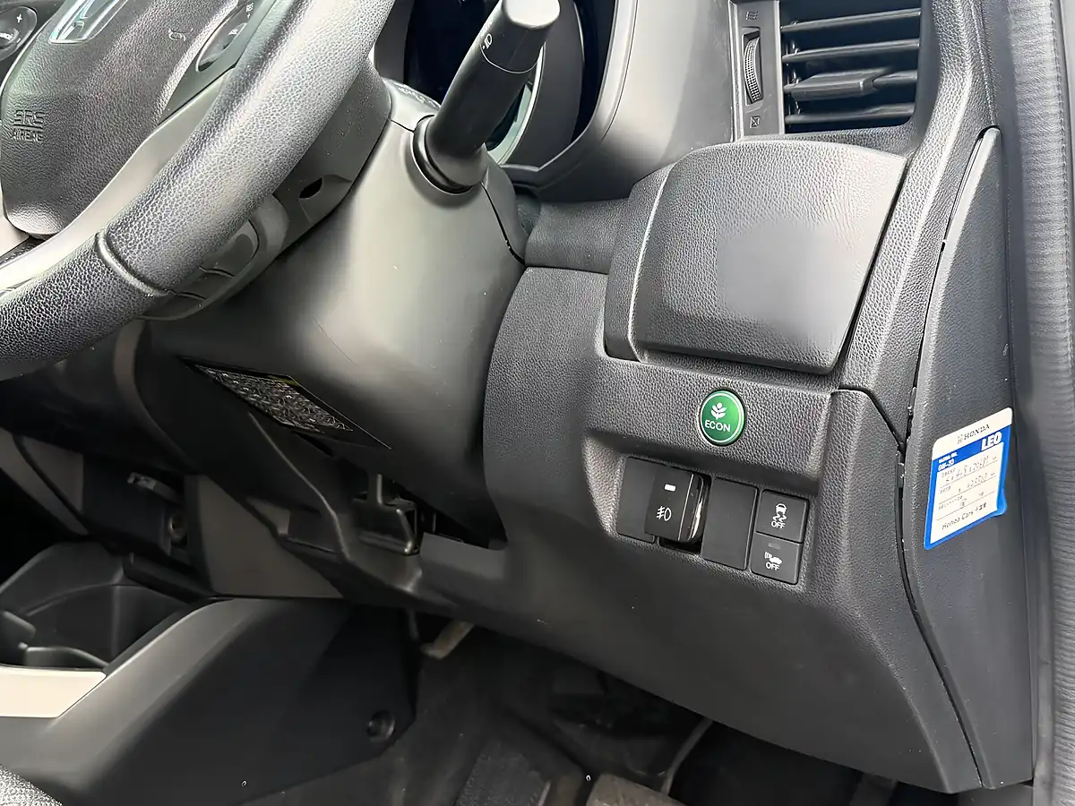 Used 2015 Honda Fit 5dr Auto Blue - Interior and Exterior details 13