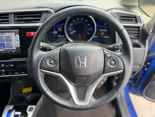 Used 2015 Honda Fit 5dr Auto Blue - Interior and Exterior details 15