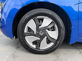 Used 2015 Honda Fit 5dr Auto Blue - Interior and Exterior details 19