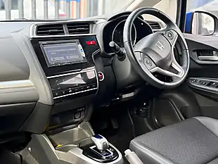 Used 2015 Honda Fit 5dr Auto Blue - Interior and Exterior details 3
