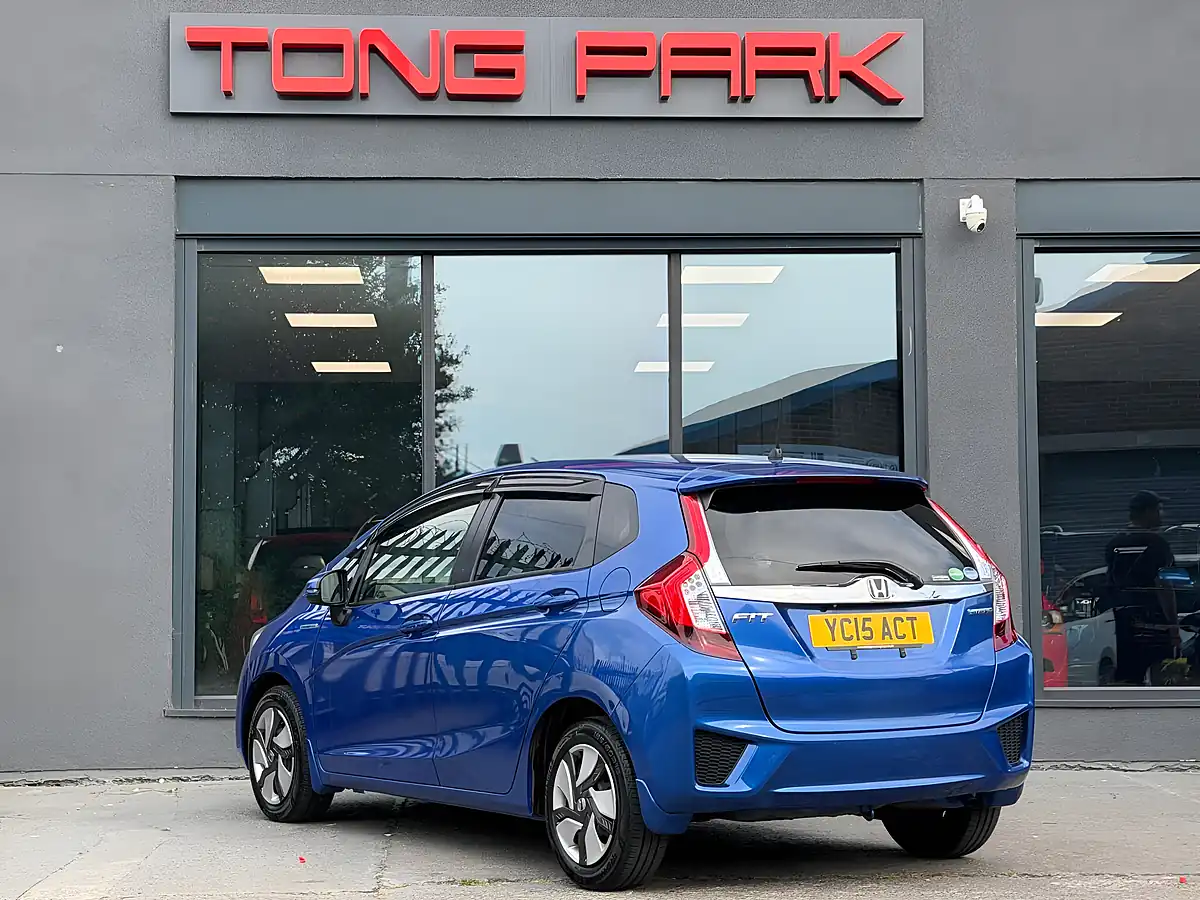 Used 2015 Honda Fit 5dr Auto Blue - Interior and Exterior details 5