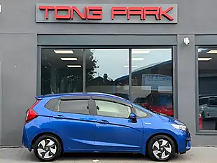 Used 2015 Honda Fit 5dr Auto Blue - Interior and Exterior details 7