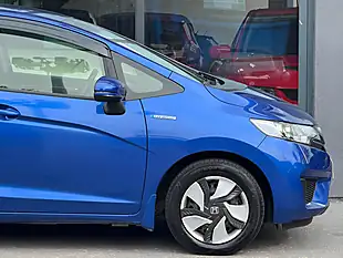 Used 2015 Honda Fit 5dr Auto Blue - Interior and Exterior details 9