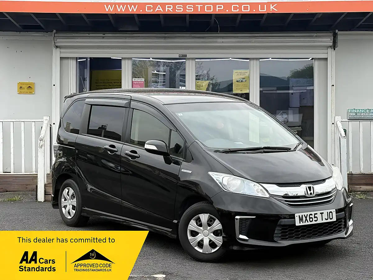 Used 2015 Honda Freed Sliding Doors Black - Front View