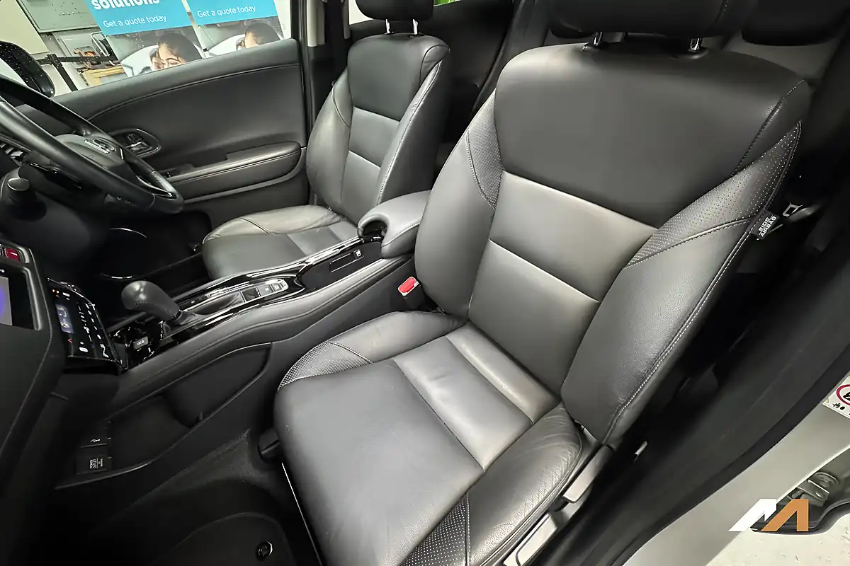 Used 2015 Honda Hr-V Ex Alabaster Silver - Interior and Exterior details 12