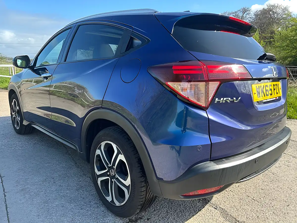 Used 2015 Honda Hr-V Ex Blue - Interior and Exterior details 10