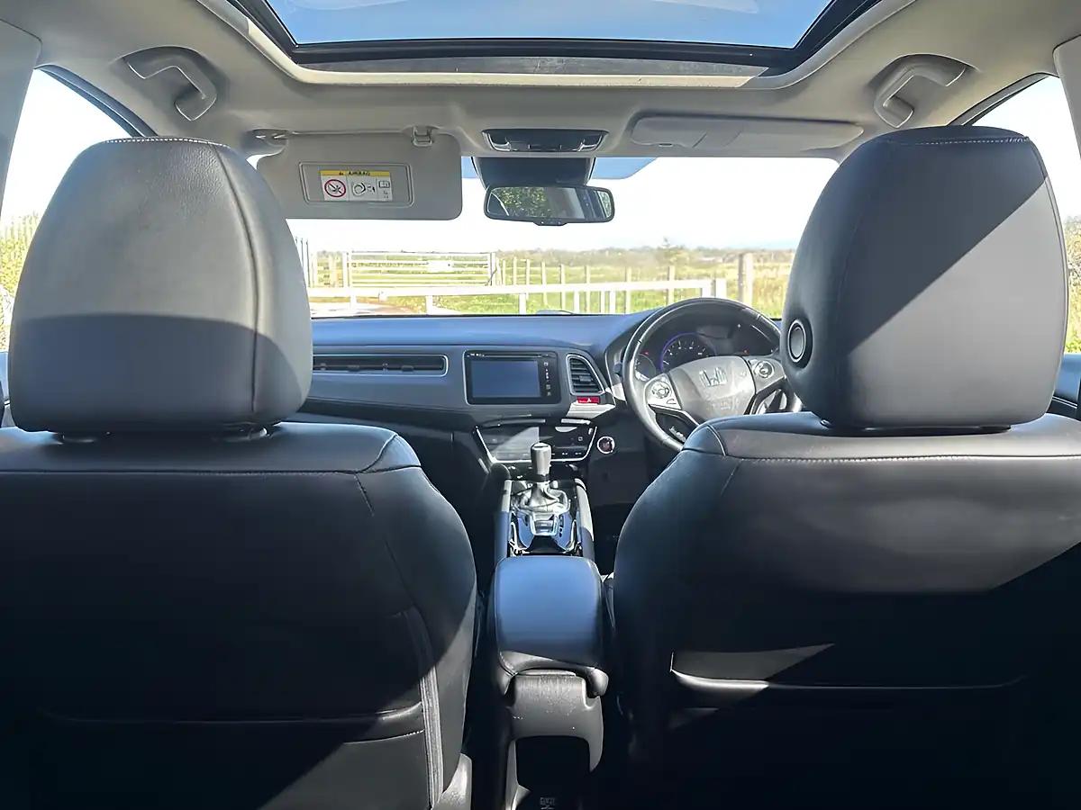 Used 2015 Honda Hr-V Ex Blue - Interior and Exterior details 11