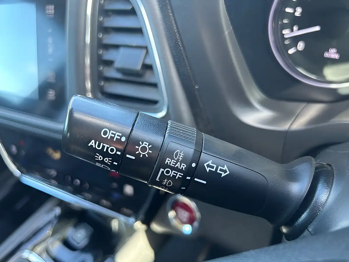 Used 2015 Honda Hr-V Ex Blue - Interior and Exterior details 13