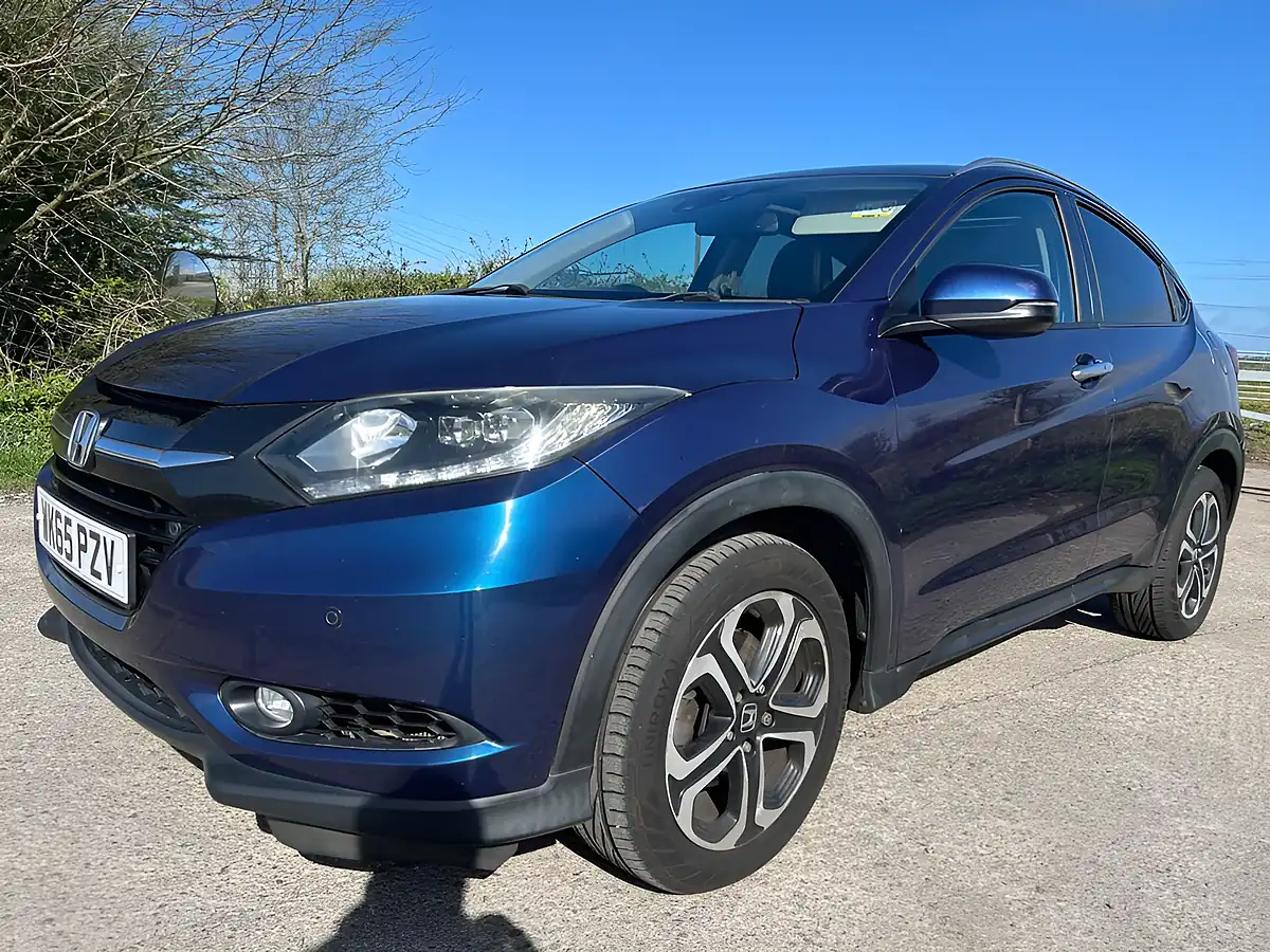 Used 2015 Honda Hr-V Ex Blue - Interior and Exterior details 9