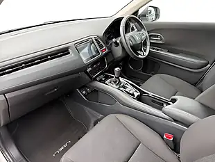 Used 2015 Honda Hr-V Se White - Interior and Exterior details 11