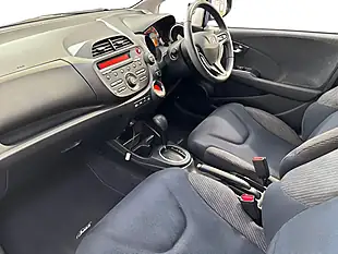 Used 2015 Honda Jazz Es Plus Blue - Interior and Exterior details 11