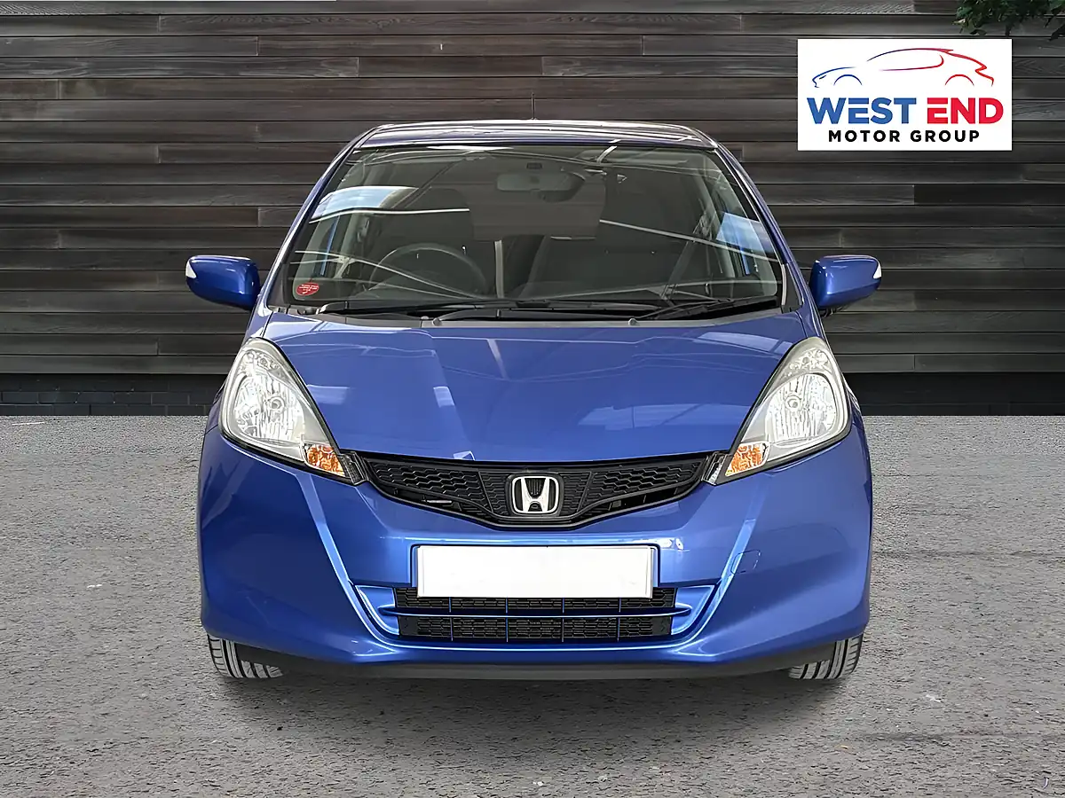 Used 2015 Honda Jazz Es Plus Blue - Interior and Exterior details 6
