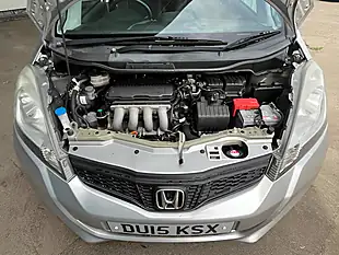 Used 2015 Honda Jazz Es Plus Silver - Interior and Exterior details 15
