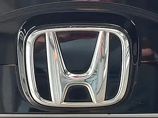 Used 2015 Honda Jazz Es Plus Silver - Interior and Exterior details 9