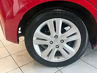Used 2015 Honda Jazz Es Plus T Red - Interior and Exterior details 19