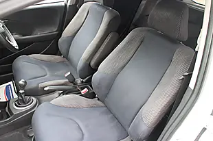 Used 2015 Honda Jazz Es Plus White - Interior and Exterior details 19