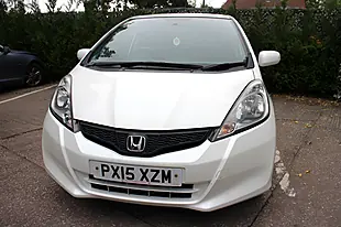 Used 2015 Honda Jazz Es Plus White - Interior and Exterior details 2