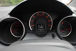 Used 2015 Honda Jazz Es Plus White - Interior and Exterior details 20