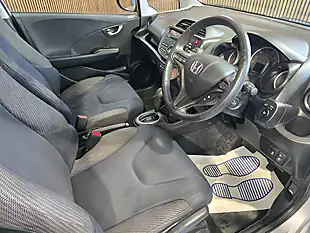 Used 2015 Honda Jazz Ex Silver - Interior and Exterior details 13