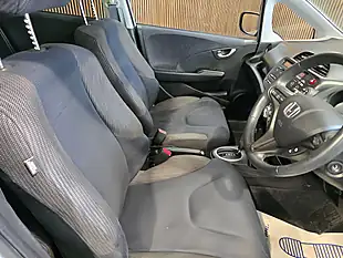 Used 2015 Honda Jazz Ex Silver - Interior and Exterior details 14
