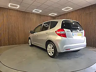 Used 2015 Honda Jazz Ex Silver - Interior and Exterior details 5