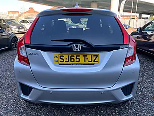 Used 2015 Honda Jazz Ex Silver - Interior and Exterior details 7