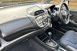 Used 2015 Honda Jazz Ex Silver - Interior and Exterior details 15