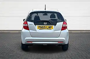 Used 2015 Honda Jazz Ex Silver - Interior and Exterior details 4