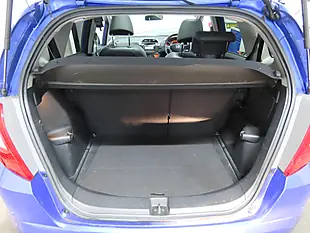 Used 2015 Honda Jazz Exl Blue - Interior and Exterior details 12