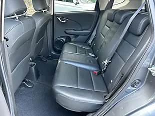Used 2015 Honda Jazz Exl-T Grey - Interior and Exterior details 13