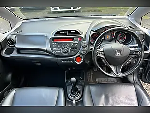 Used 2015 Honda Jazz Exl-T Grey - Interior and Exterior details 3