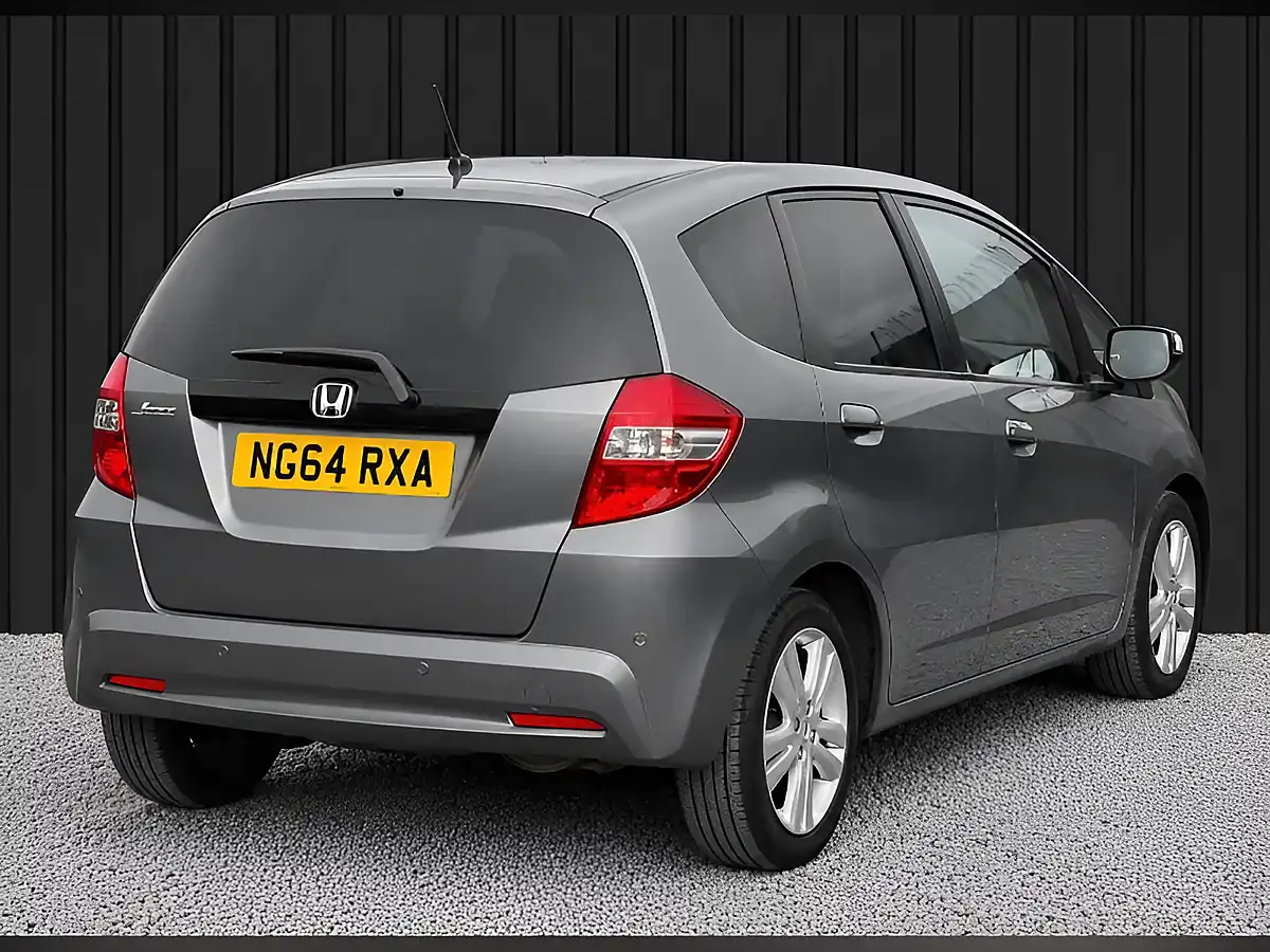 Used 2015 Honda Jazz Exl-T Grey - Interior and Exterior details 8